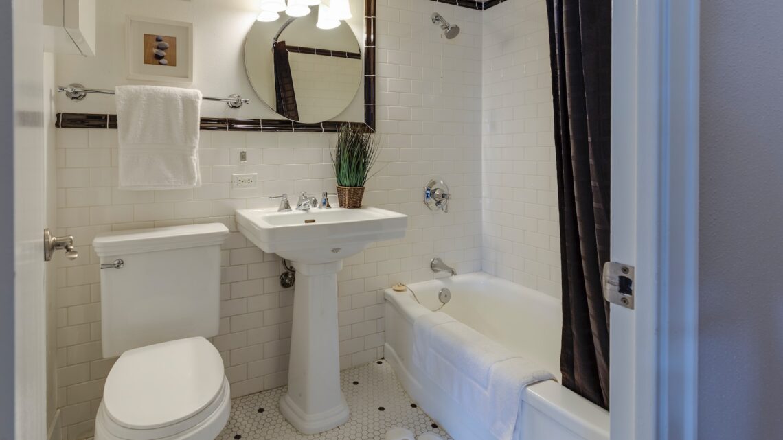 Bathtubs for Small Bathrooms